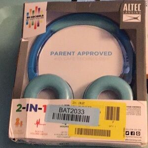 Altec  2/1 kid safe headphones wireless n wired 4 hours charge life
